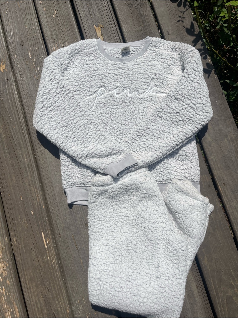 PINK Victoria's Secret Plush Sherpa Kids Pajama Set - Light Gray